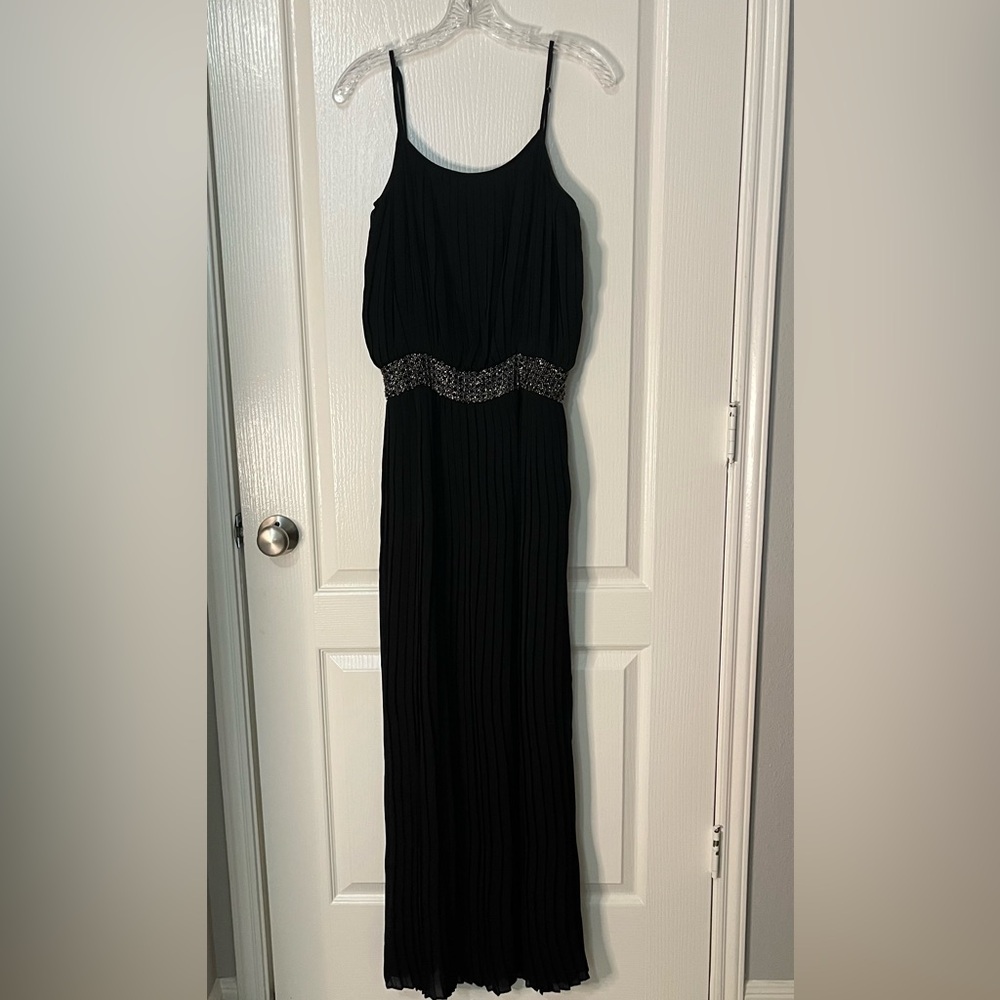 NWOT Parker Art Deco Beaded Waist Pleated Black Maxi Dress - Large - $395
